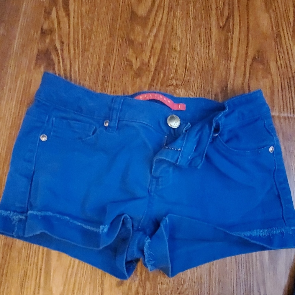 Juniors blue Jean shorts